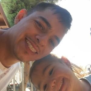 Meet your Posher, Javier